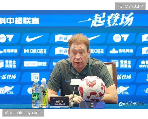 拉斯帕尔马斯赛前发布会，教练否认将因对手变阵而改用三中卫